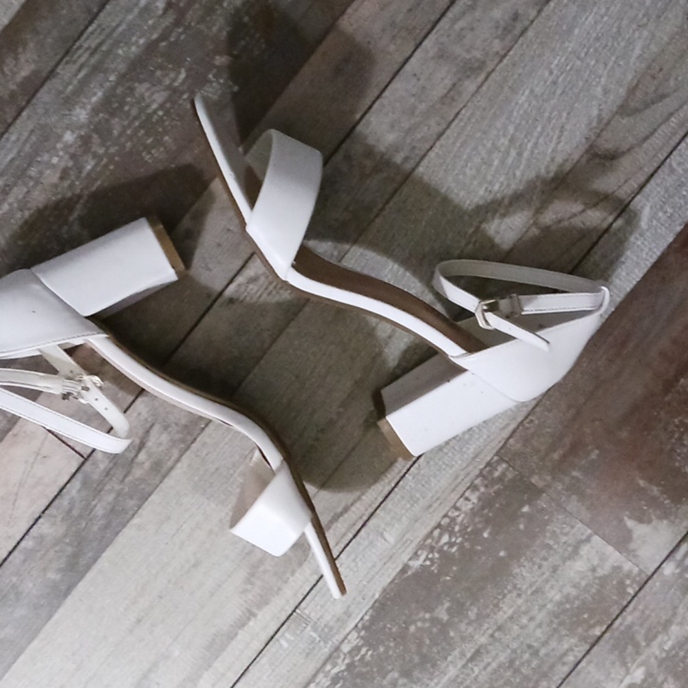 🖤SALE🖤SHOES - Picture 3 of 5
